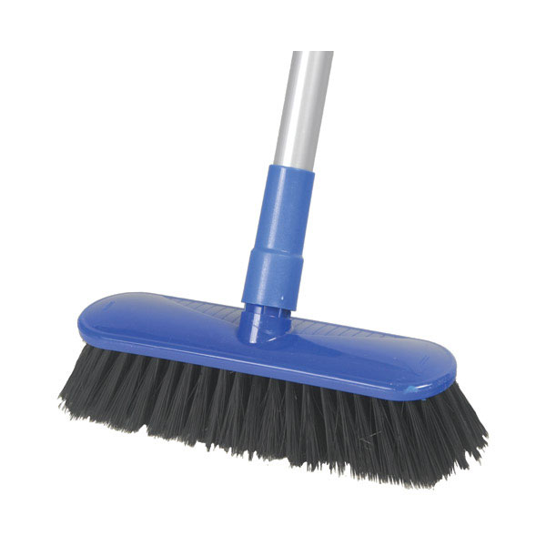 Bristle broom